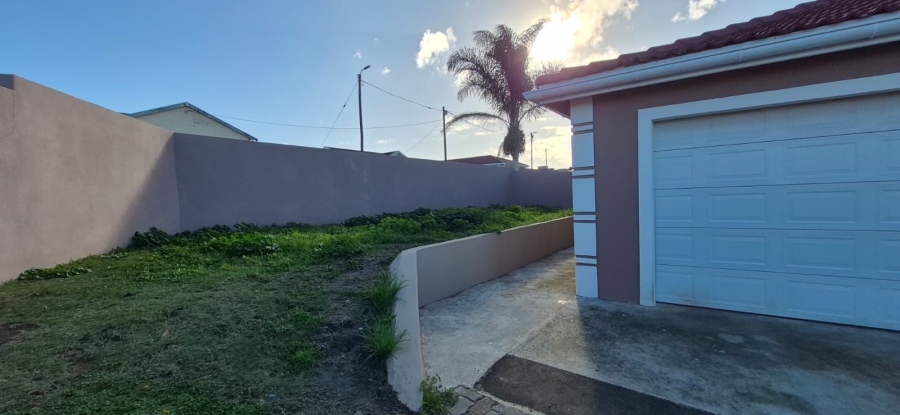3 Bedroom Property for Sale in Haven Hills Eastern Cape